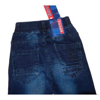 Spodnie jeansowe chłopięce <br />D.A.Fashion <br /> Rozmiary od 98 do 128